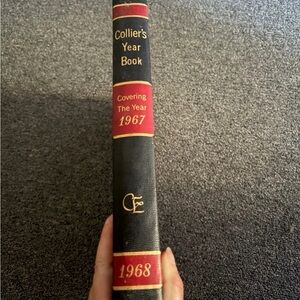1968 colliers encyclopedia year book.